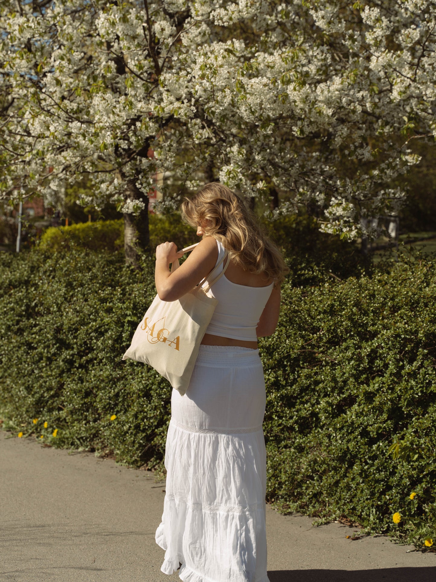 SAGA GEMS TOTE BAG